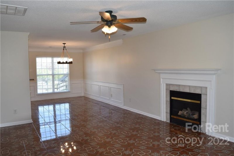 Property image 4 at 7115 Smithton Lane, Charlotte, NC 28213