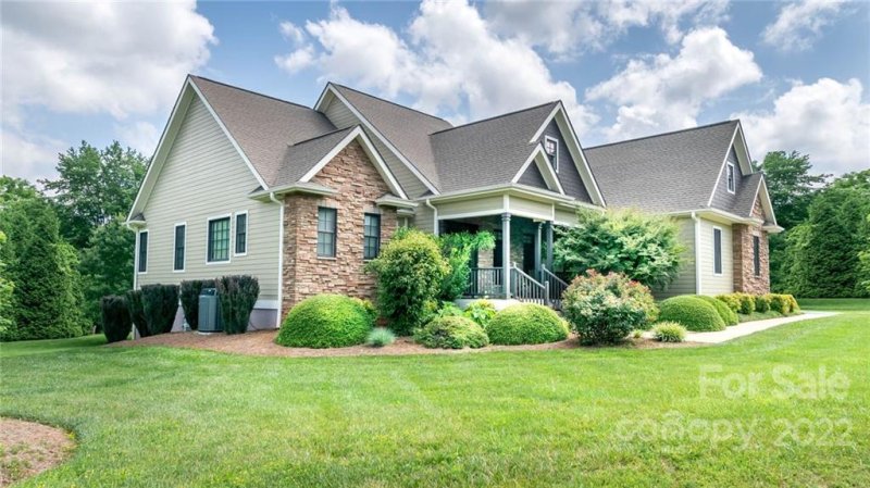 44 Vintage Barn Lane