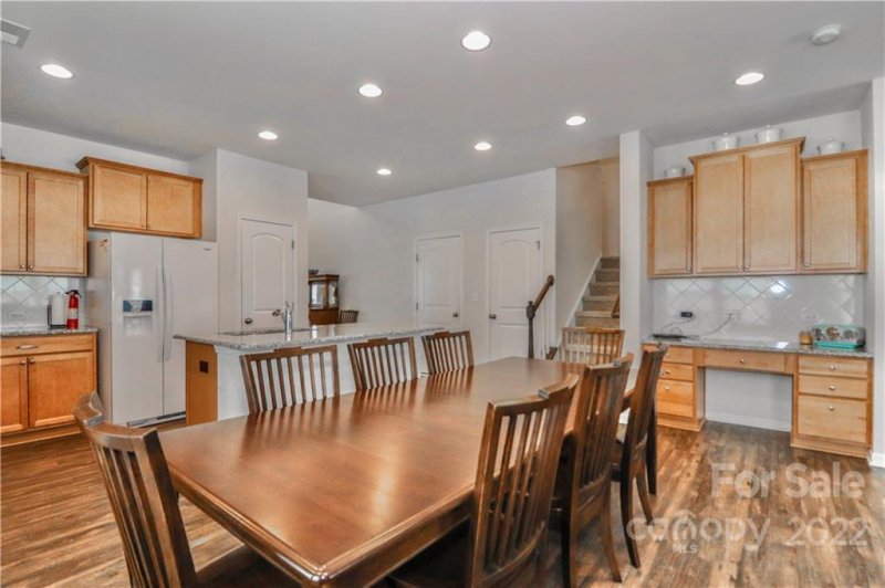 Property image 2 at 203 Paradise Hills Circle, Mooresville, NC 28115