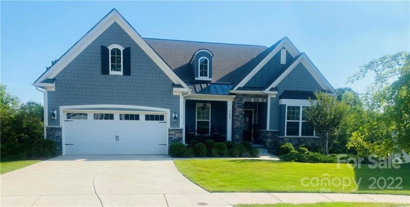 9008 Blue Dasher Drive