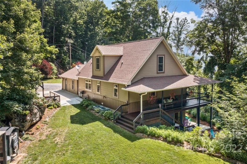 Property image 5 at 720 Spring Valley Drive, Waynesville, NC 28786