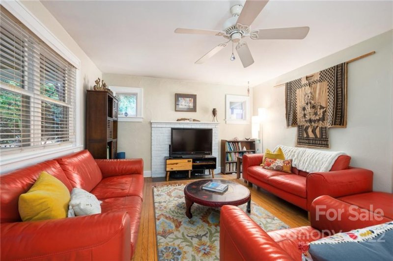 Property image 3 at 57 Lucerne Avenue, Asheville, NC 28806