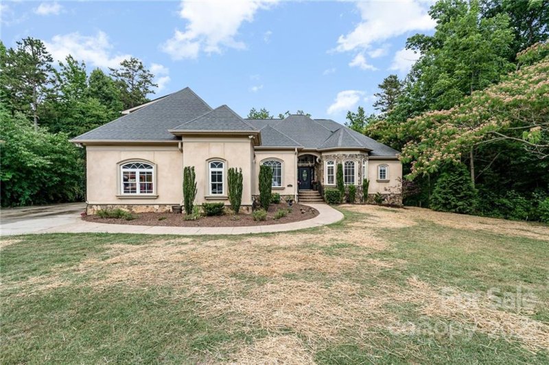 431 Breezewood Drive