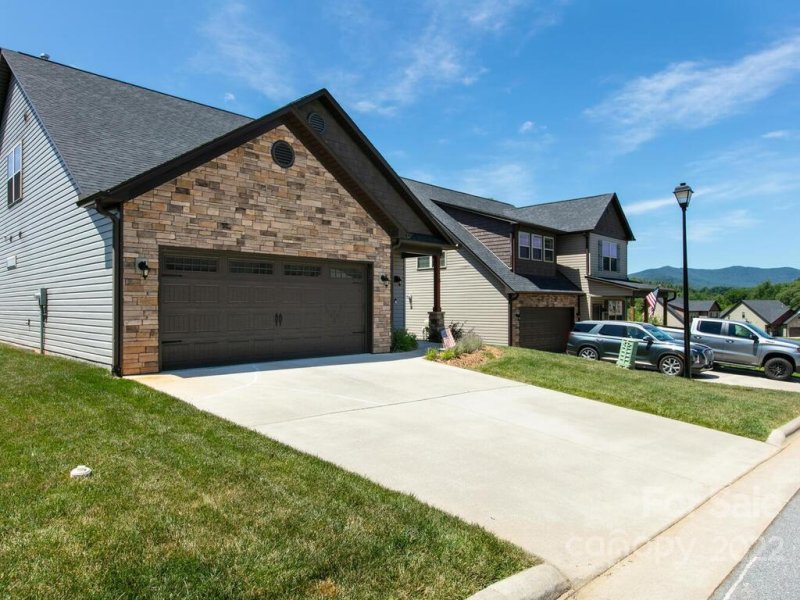 Property image 3 at 63 Mallard Run Drive, Arden, NC 28704