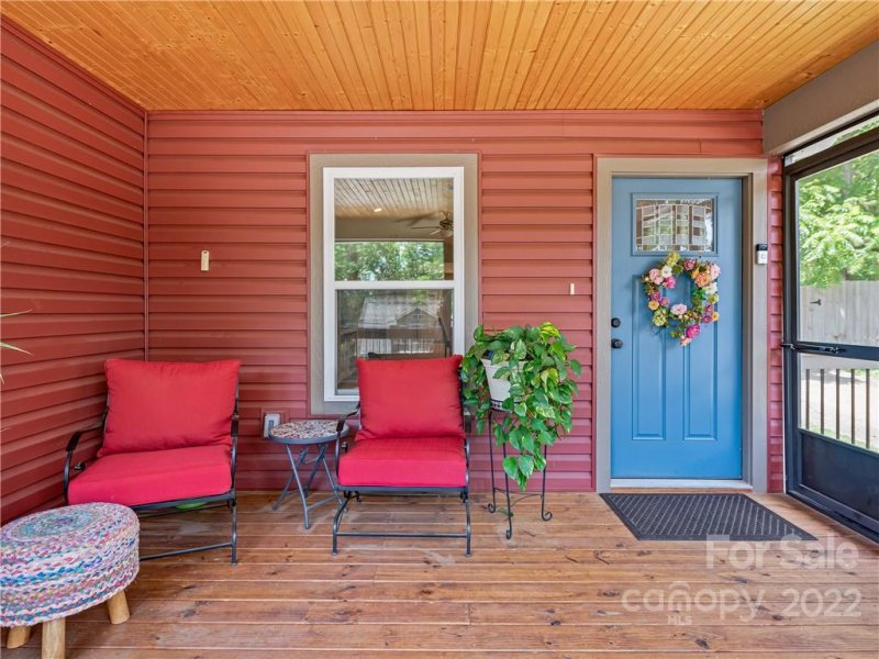 Property image 3 at 166 Laurel Loop, Asheville, NC 28806