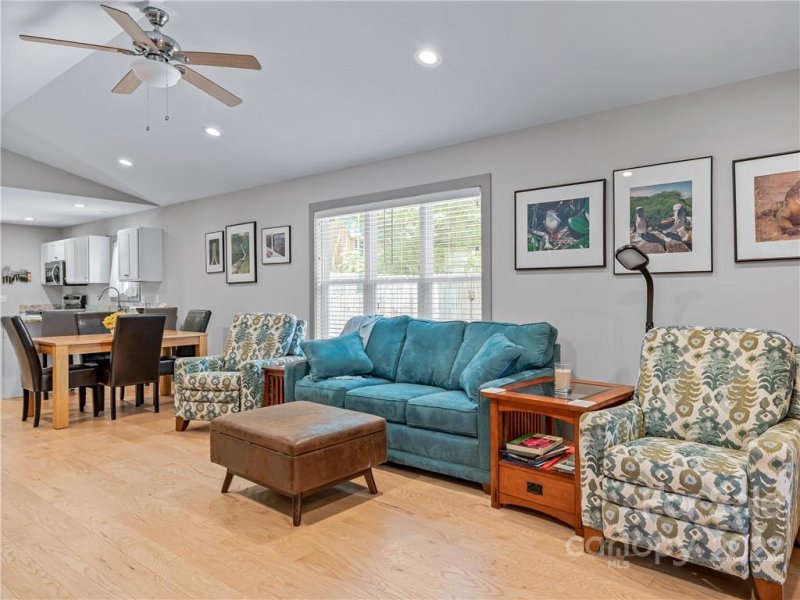 Property image 5 at 166 Laurel Loop, Asheville, NC 28806