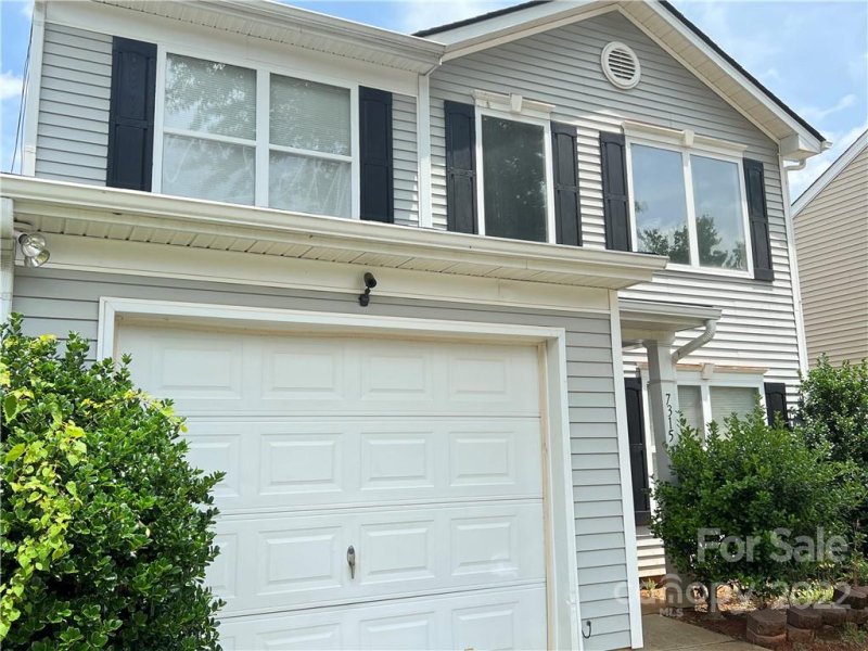Property image 2 at 7315 Stripes Court, Charlotte, NC 28217