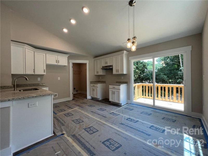 Property image 3 at 575 Belfast Drive, Gastonia, NC 28052