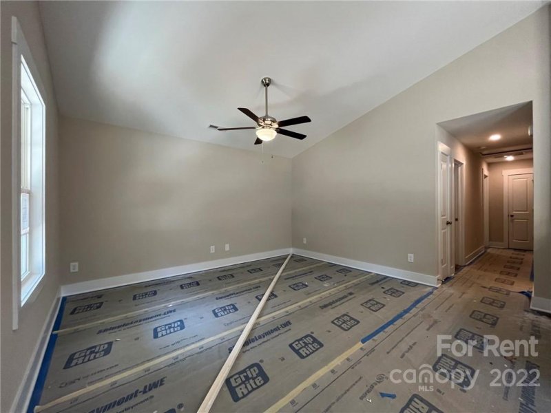 Property image 5 at 575 Belfast Drive, Gastonia, NC 28052