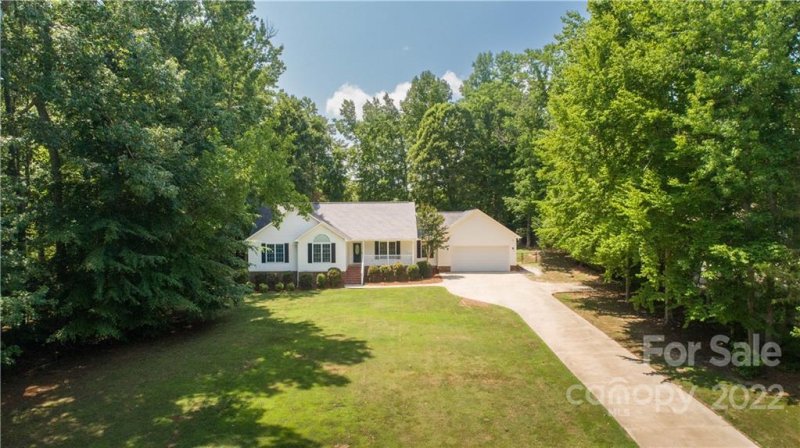 Property image 4 at 255 Tanager Drive, York, SC 29745