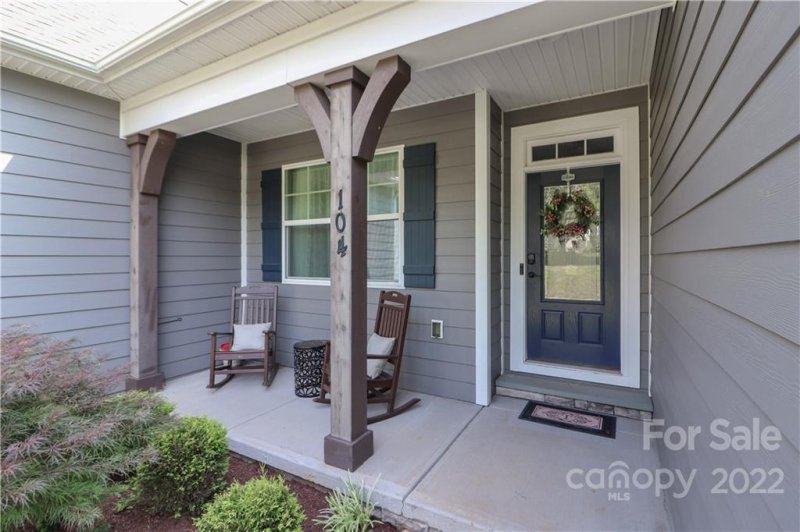Property image 3 at 104 Bushney Loop, Mooresville, NC 28115