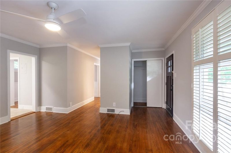 Property image 4 at 4649 Woodlark Lane, Charlotte, NC 28211