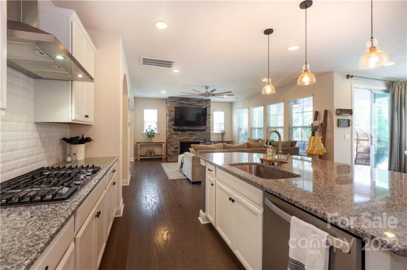 Property image 4 at 721 Garrett Green Way, Fort Mill, SC 29715