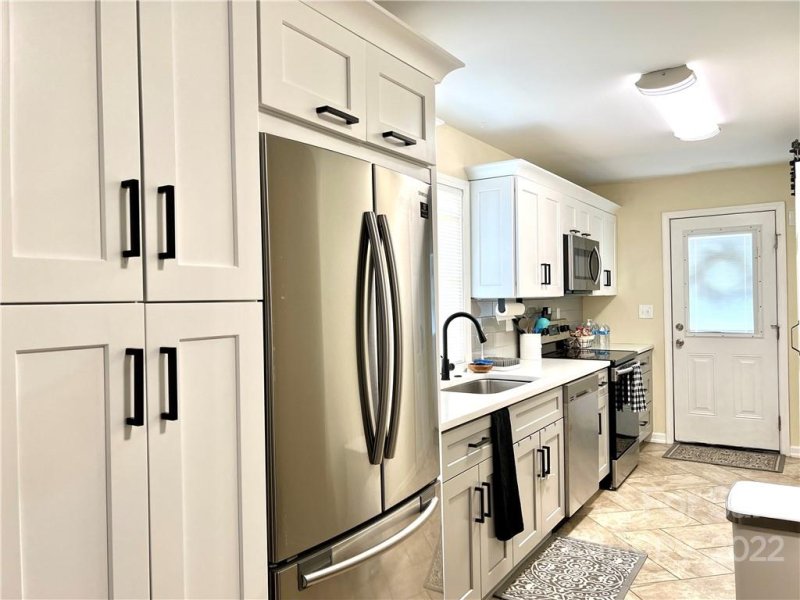 Property image 2 at 314 Flat Rock Street, Clover, SC 29710