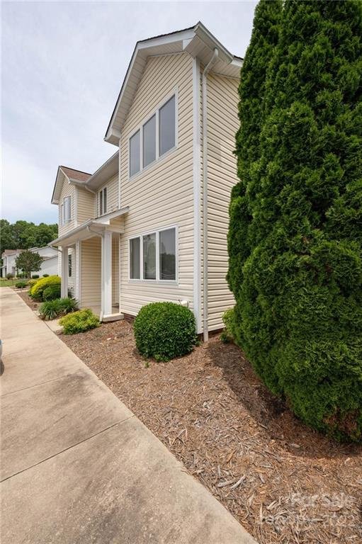 Property image 5 at 3291 White Oak Court, Claremont, NC 28610