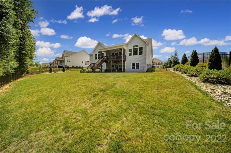 Property image 4 at 113 Trelawn Street, Fort Mill, SC 29715