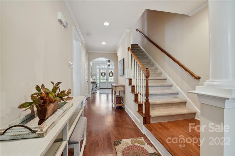 Property image 3 at 11704 Easthampton Circle, Charlotte, NC 28277