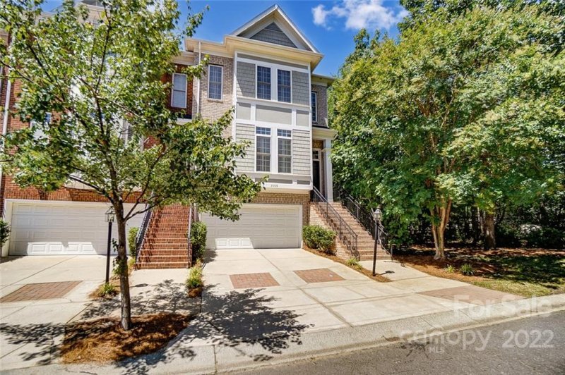 3000 Luke Crossing Drive