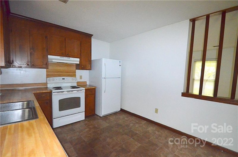 Property image 4 at 10224 Invershiel Court, Mint Hill, NC 28227