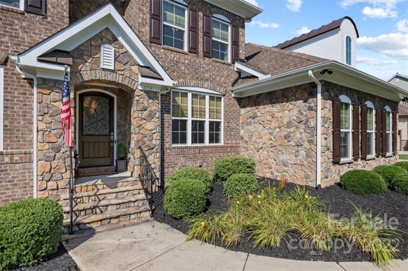 Property image 2 at 654 Chase Court, Fort Mill, SC 29708