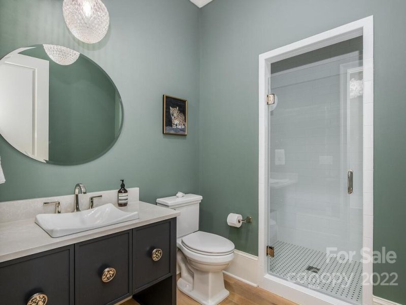 Property image 4 at 3013 Manor Road, Charlotte, NC 28209