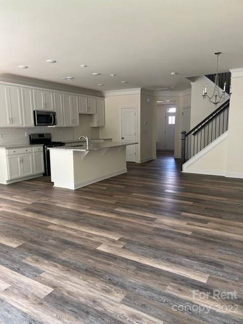 Property image 3 at 8030 Saluda Drive, Charlotte, NC 28269