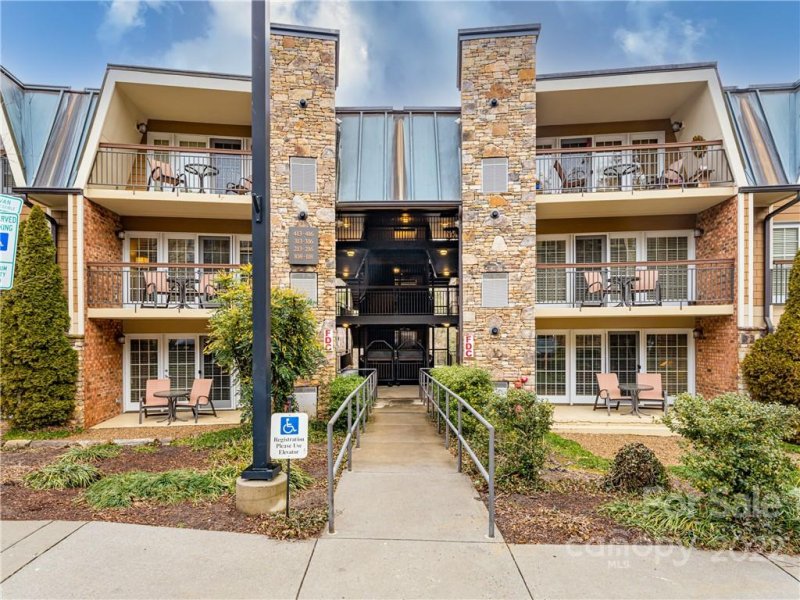 Property image 2 at 313 Bowling Park Road, Asheville, NC 28803