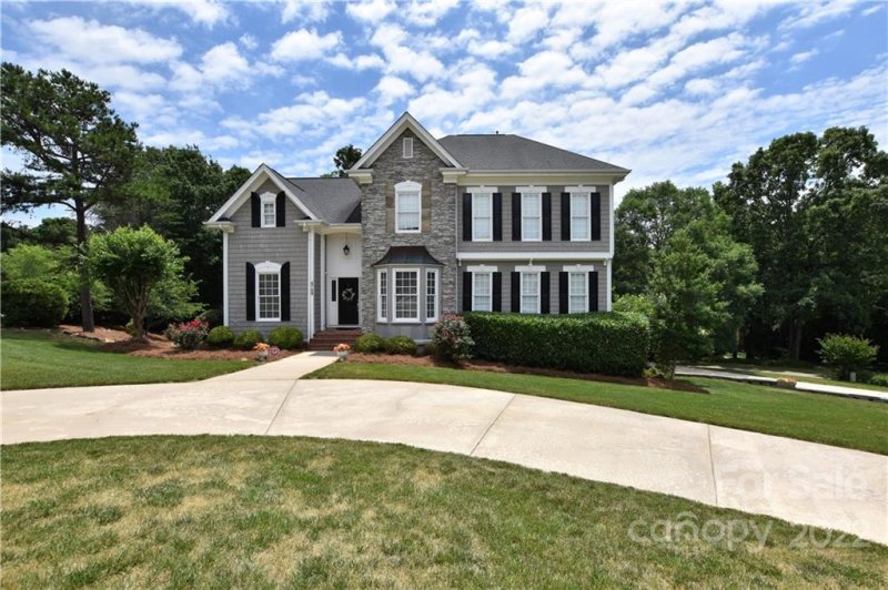 Property image 2 at 4709 Snow Drive, Harrisburg, NC 28075