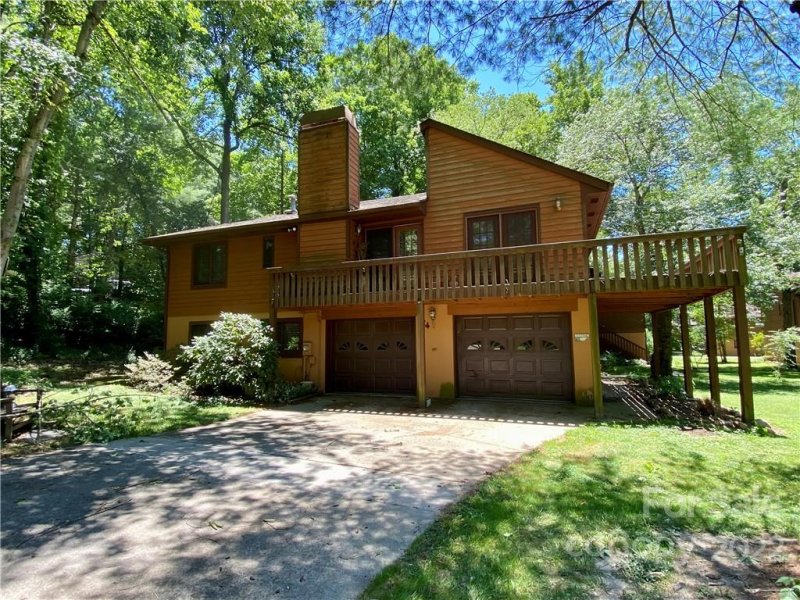 Property image 2 at 24 Coventry Court, Fletcher, NC 28732