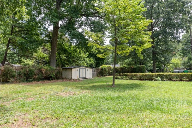 Property image 5 at 1800 Lisbon Lane, Charlotte, NC 28269