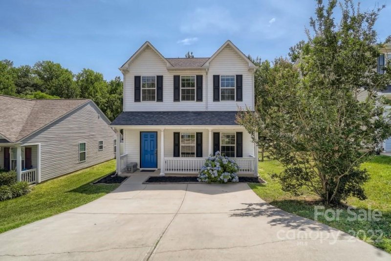 Property image 2 at 268 Makayla Court, Fort Mill, SC 29715