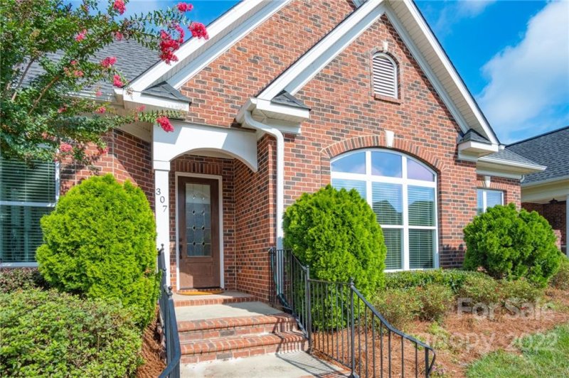 Property image 2 at 307 Quinby Way, Rock Hill, SC 29732