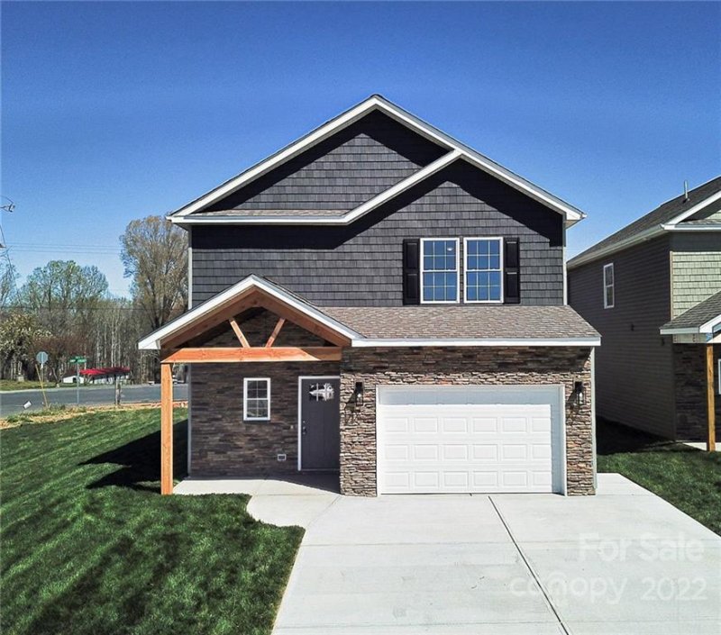 Property image 3 at 2510 Snow Creek Road, Hickory, NC 28601