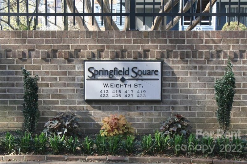 Property image 2 at 425 W 8th Street, Charlotte, NC 28202