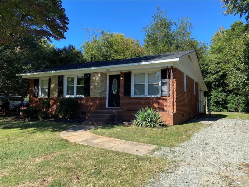 Property image 2 at 4518 Ridgeley Drive, Charlotte, NC 28208