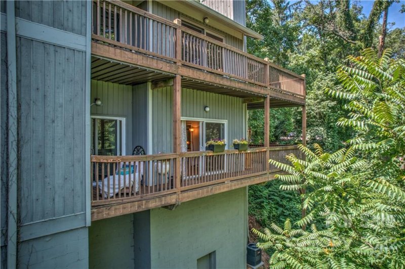 Property image 5 at 418 Windswept Drive, Asheville, NC 28801