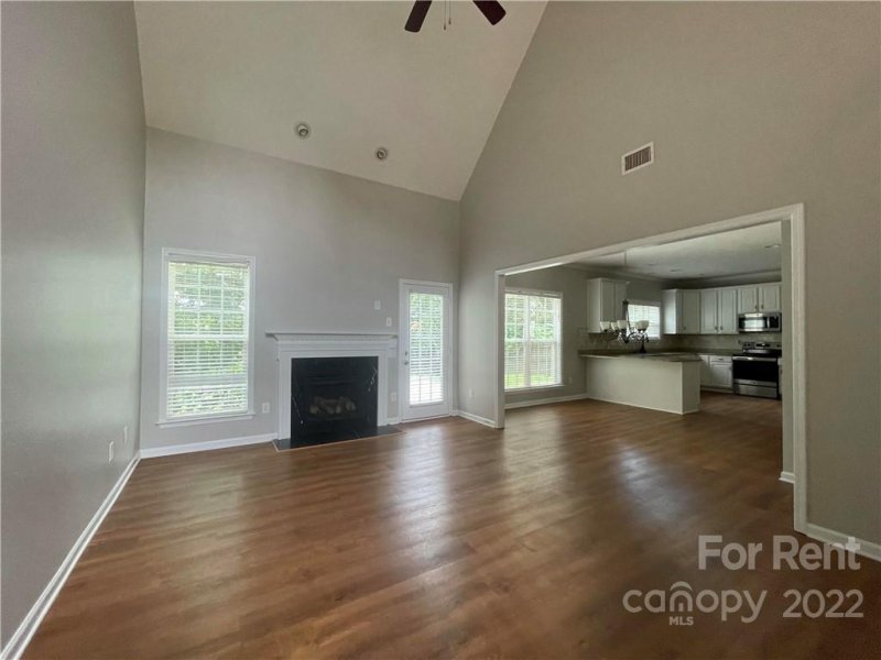 Property image 4 at 113 Margaret Hoffman Drive, Mount Holly, NC 28120