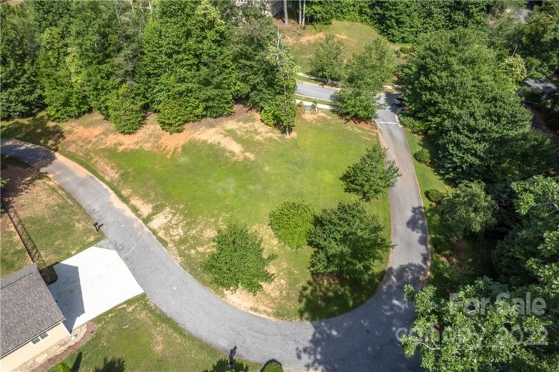 Property image 3 at 232 Cadence Circle, Brevard, NC 28712