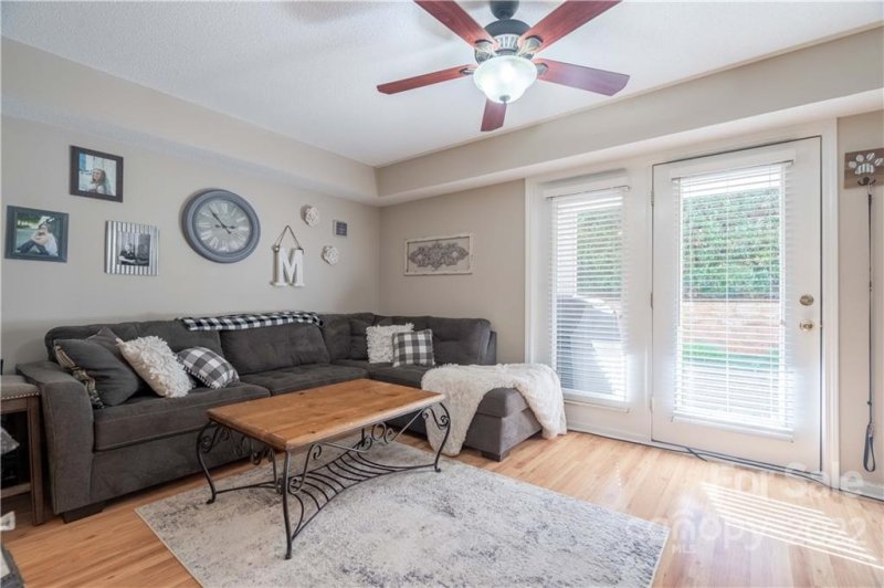 Property image 4 at 3255 White Oak Court, Claremont, NC 28610