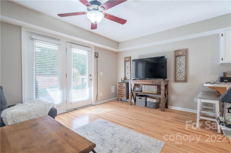 Property image 5 at 3255 White Oak Court, Claremont, NC 28610