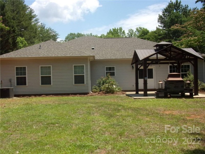 Property image 5 at 7517 Cedarbrook Drive, Charlotte, NC 28215