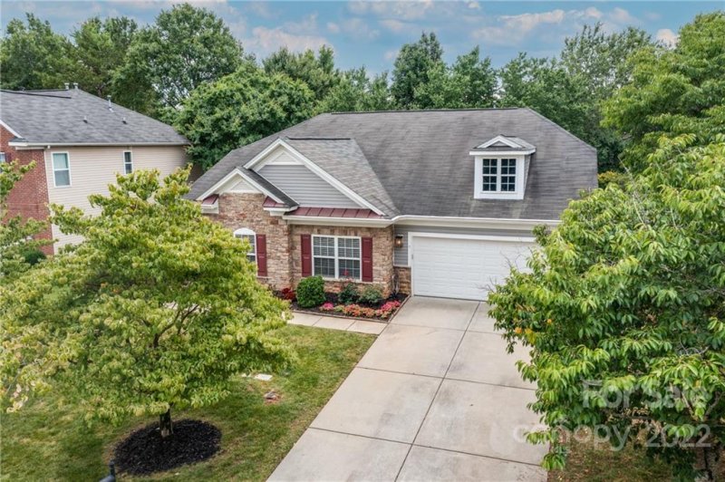 Property image 3 at 322 Mount Side Way, Fort Mill, SC 29715