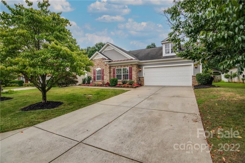 Property image 4 at 322 Mount Side Way, Fort Mill, SC 29715