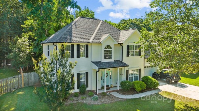 Property image 2 at 12516 Vantage Point Lane, Huntersville, NC 28078