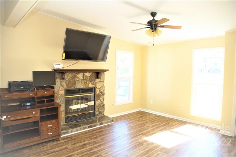 Property image 4 at 8226 Terra Linda Lane, Charlotte, NC 28215