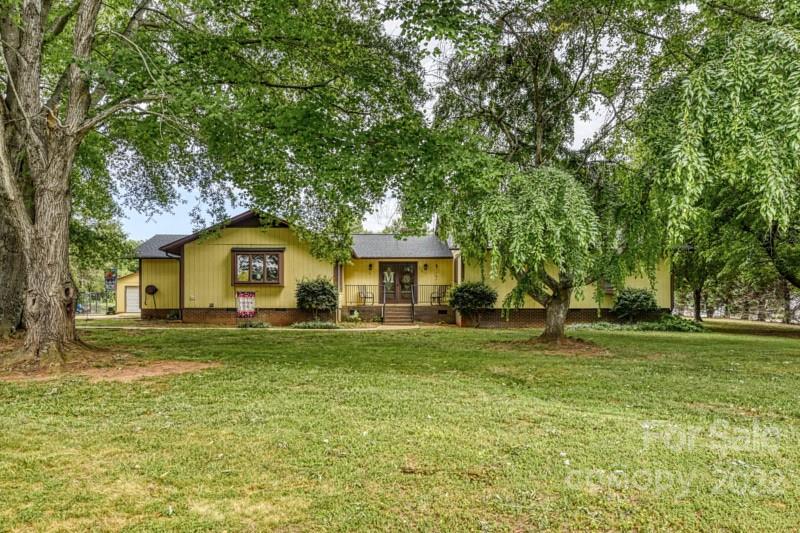 775 Timberlane Trail