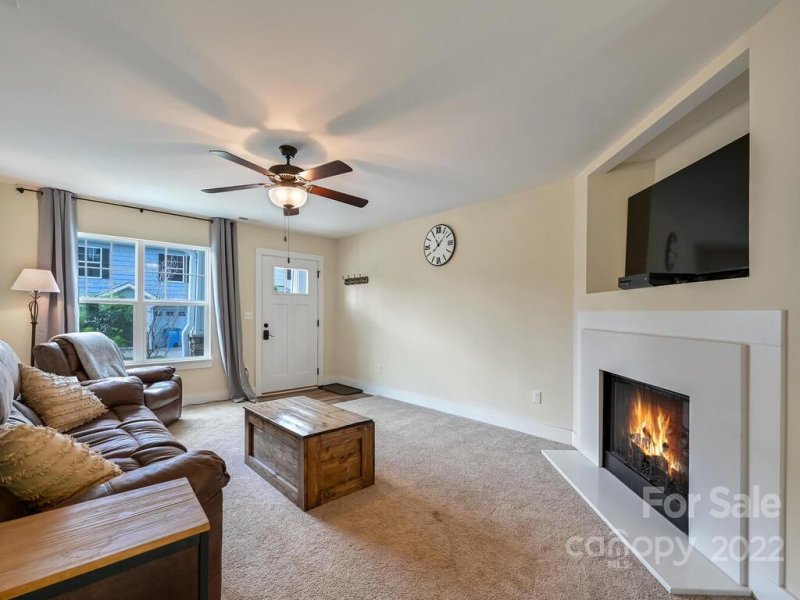 Property image 4 at 102 Monmouth Way, Candler, NC 28715