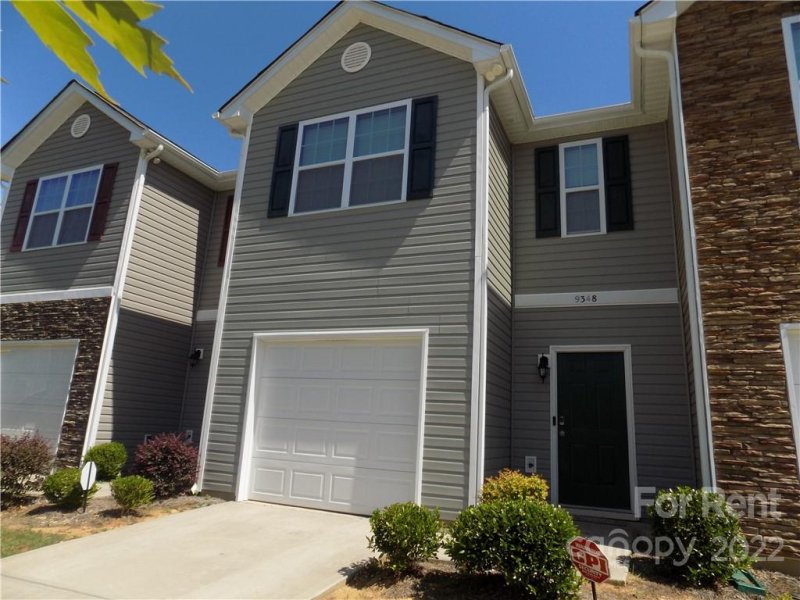 Property image 2 at 9348 Hamel Street, Charlotte, NC 28215