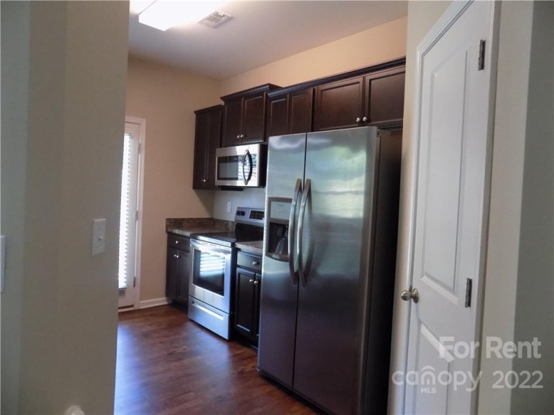 Property image 5 at 9348 Hamel Street, Charlotte, NC 28215