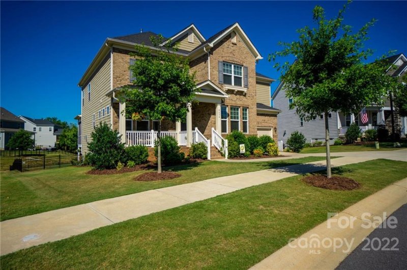 Property image 4 at 8634 Shadetree Street, Huntersville, NC 28078